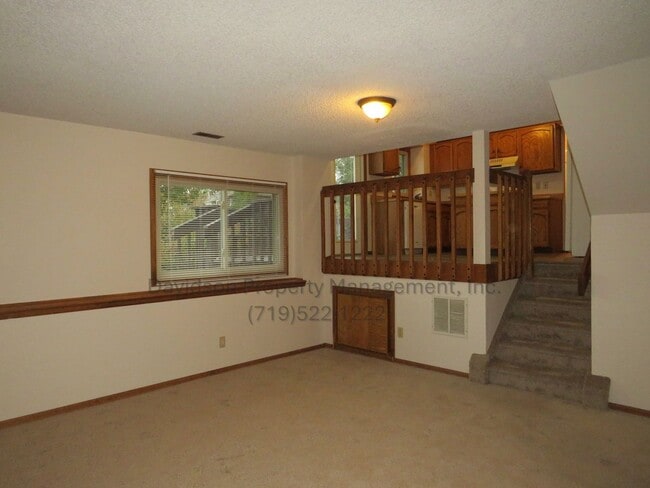 Building Photo - Charming 3 Bedroom House in the Briargate ...