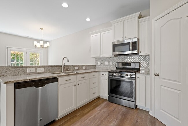 Building Photo - Build Equity While Leasing - Lease and Own...