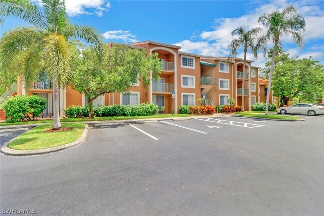 Building Photo - 1205 Wildwood Lakes Blvd