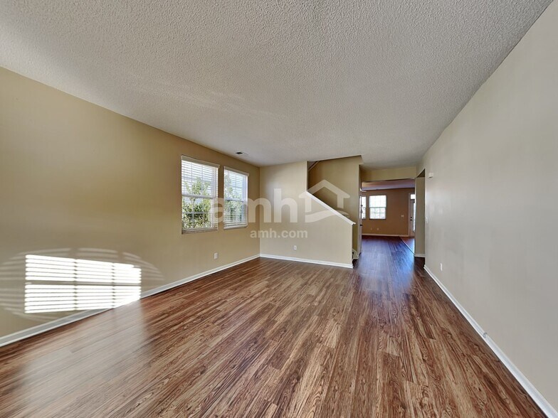 Building Photo - 6005 Ricker Rd