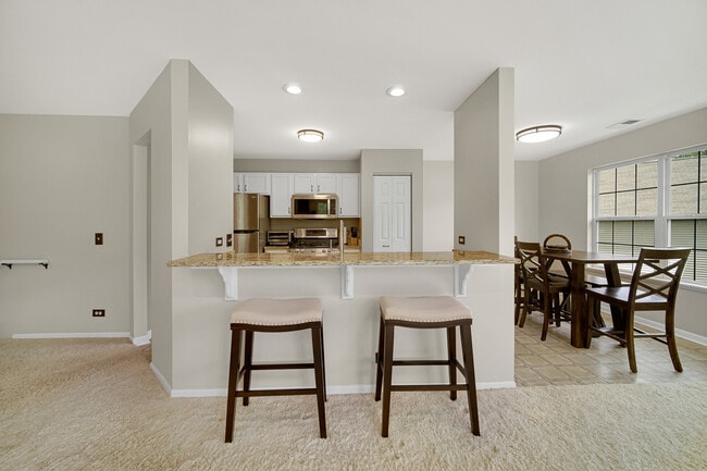 Building Photo - 2623 Cobblestone Dr