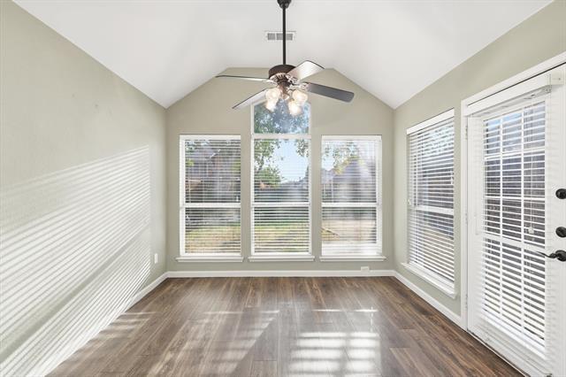 Building Photo - 1417 Grimes Dr