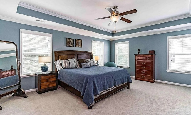 Building Photo - Spacious Raleigh Home with Modern Comforts