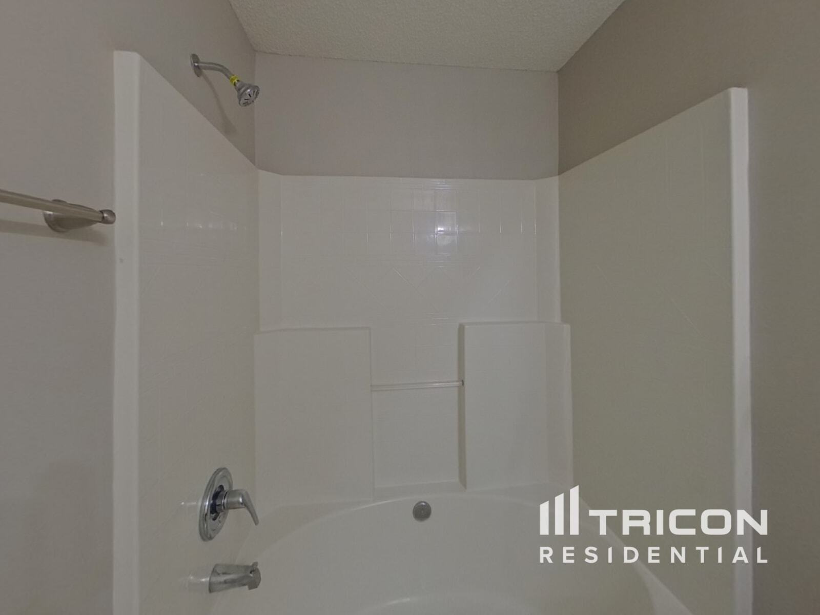 Building Photo - 13706 Traherne Ct