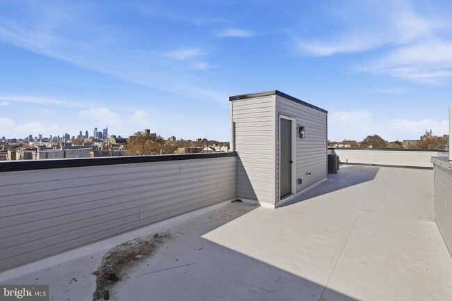 Building Photo - 2643 N 6th St