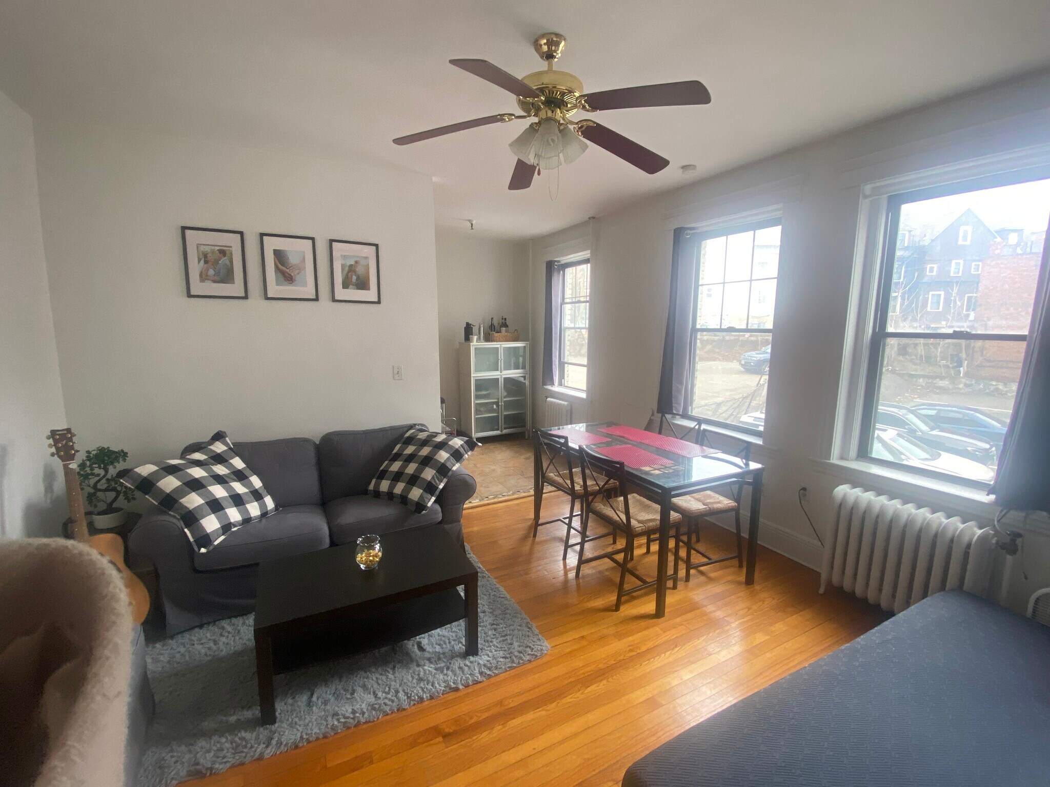 Building Photo - 6 Sutherland Rd