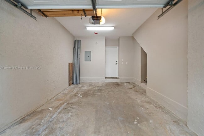 Building Photo - 7835 Rockport Cir