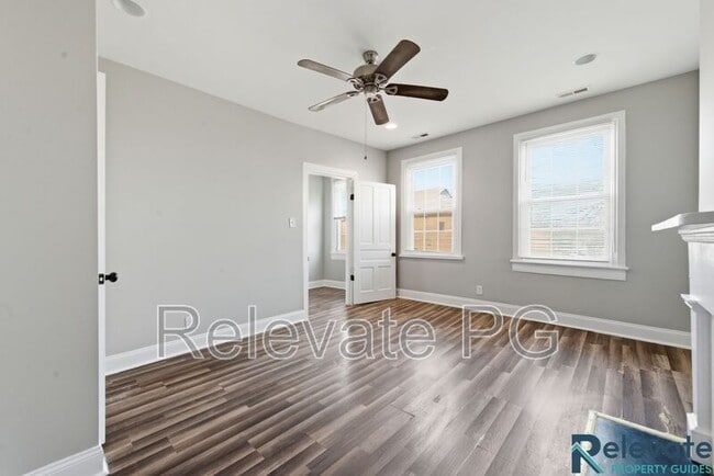 Building Photo - 2820 Q St