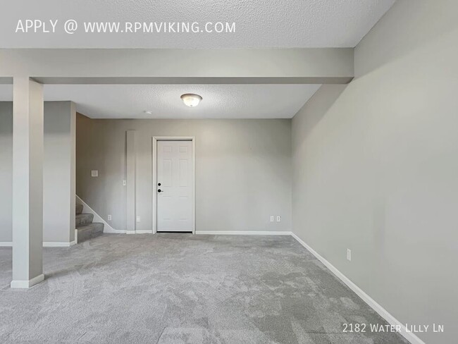 Building Photo - 3br 2.5ba 2cg ~ Security Deposit Free Alte...