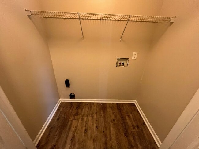 Building Photo - 24 Crosswinds Rd