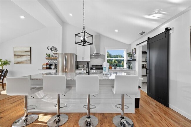 Building Photo - 1324 Ace Mcmillian Rd