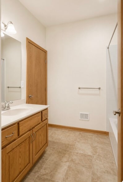 Building Photo - 10524 W 49th Pl