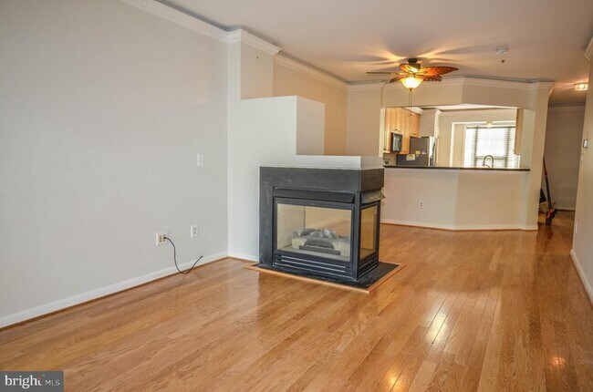 Building Photo - 8860 Ashgrove House Ln