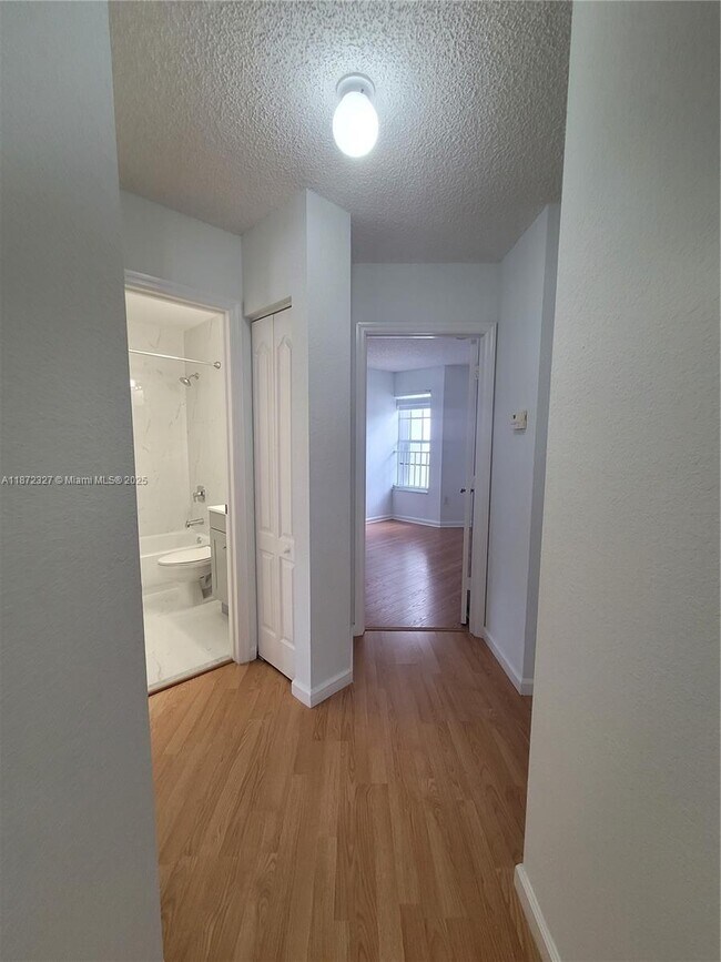 Building Photo - 14385 SW 120th Ct