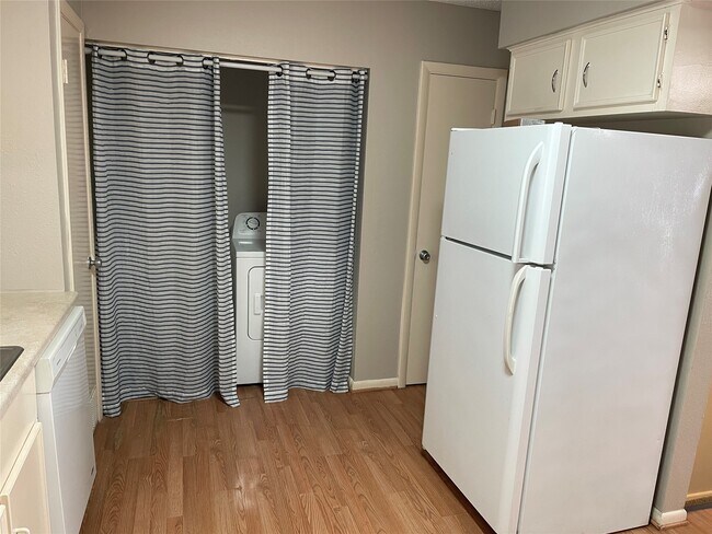 Building Photo - 1511 22nd St