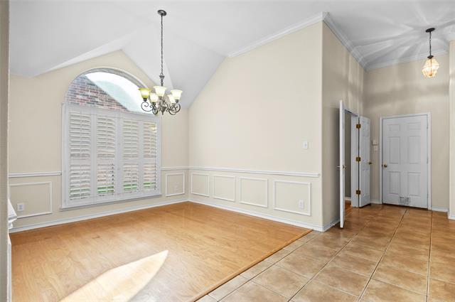 Building Photo - 8108 Twin Oaks Dr