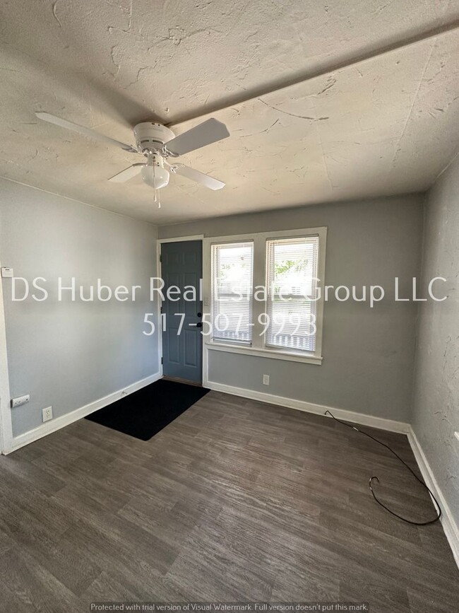 Building Photo - 3529 Bergman Ave