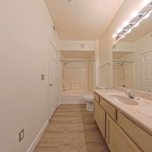 Building Photo - Next To Durango Casino | Gated Community | Laminate Floors | Community Fitness