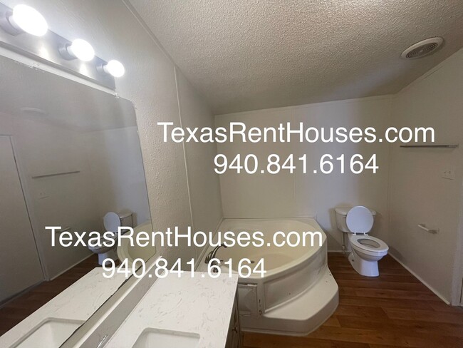 Building Photo - Charming 3 Bedroom, 2 Bath Home Near Legacy High School – Wichita Falls, TX