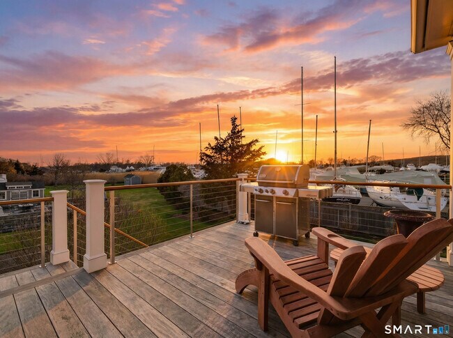 Building Photo - 505 Seaside Ave