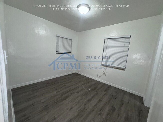 Building Photo - 5814 Taylor St