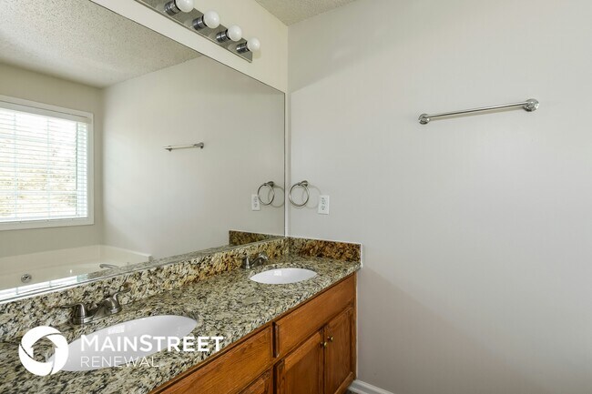 Building Photo - 1151 Paiute Ct