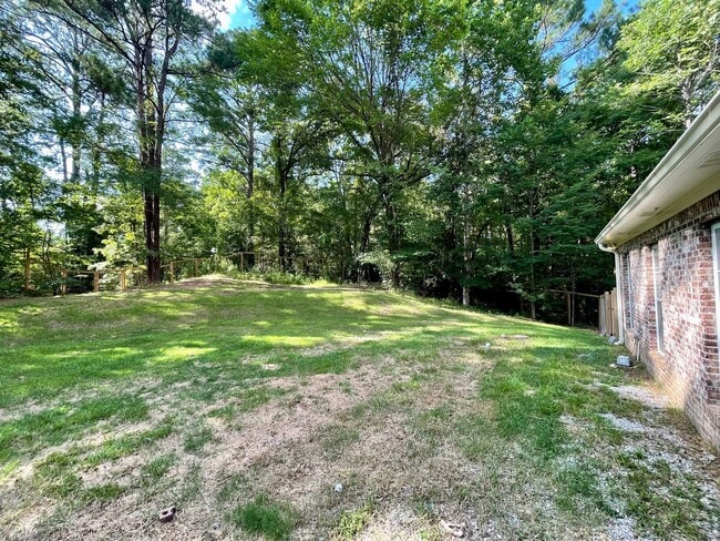 Building Photo - 4 bed 2.5 bath home in Ridgeland!*MOVE IN ...