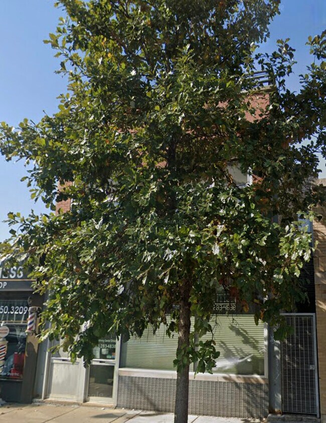 Primary Photo - 3946 N Cicero Ave