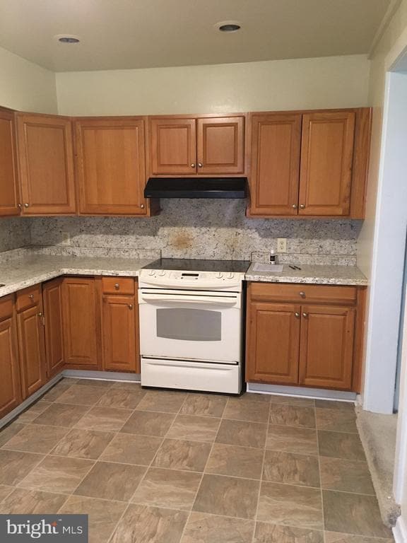 Building Photo - 309 Brower Ave