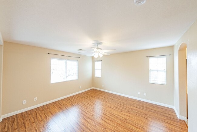 Building Photo - 10243 Midnight Glow Ct