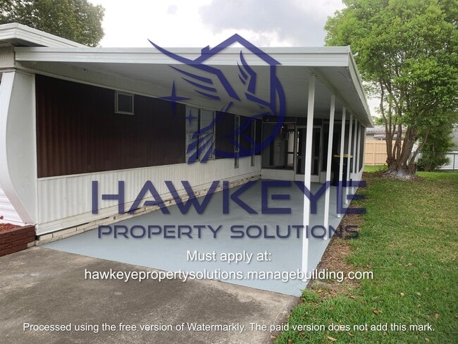 Building Photo - 530 Skyline Dr E