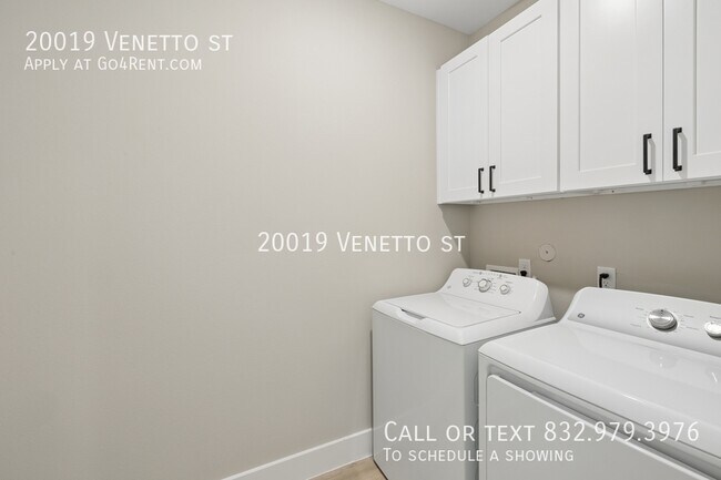 Building Photo - 20019 Venetto St