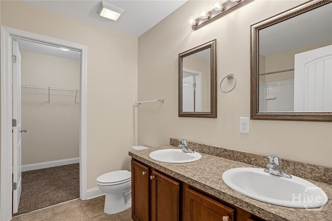 Building Photo - 190 Canyon Oak Loop