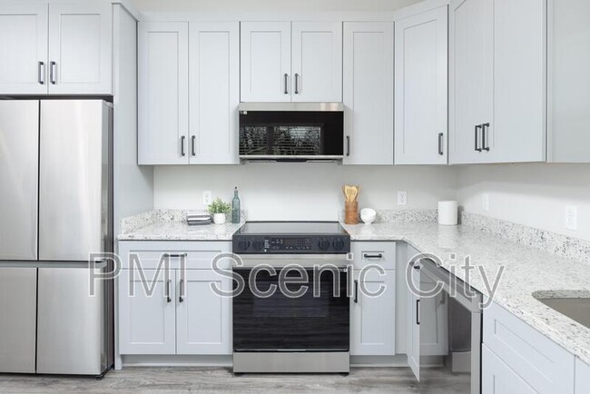 Building Photo - 4207 Willard Dr
