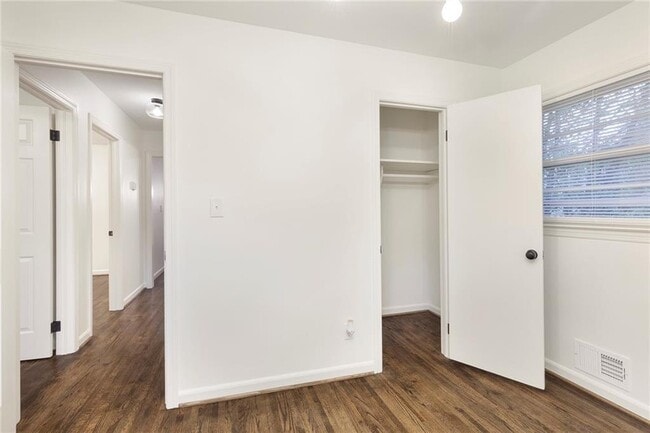 Building Photo - 4332 Rob Roy Ln
