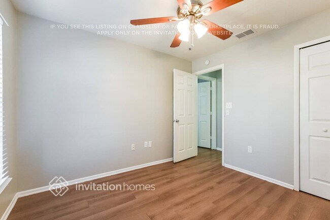 Building Photo - 2252 Matthew Cir