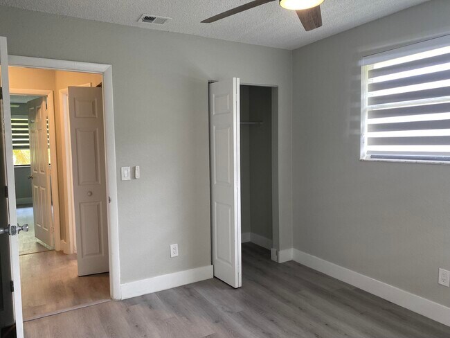 Building Photo - 11430 NW 43rd St