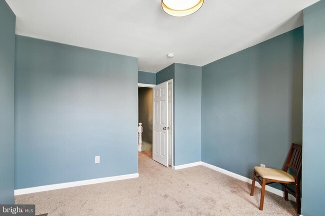 Building Photo - 1648 Normal Ave