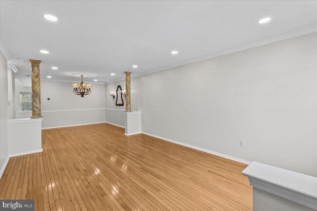 Building Photo - 14 Hearthstone Ln