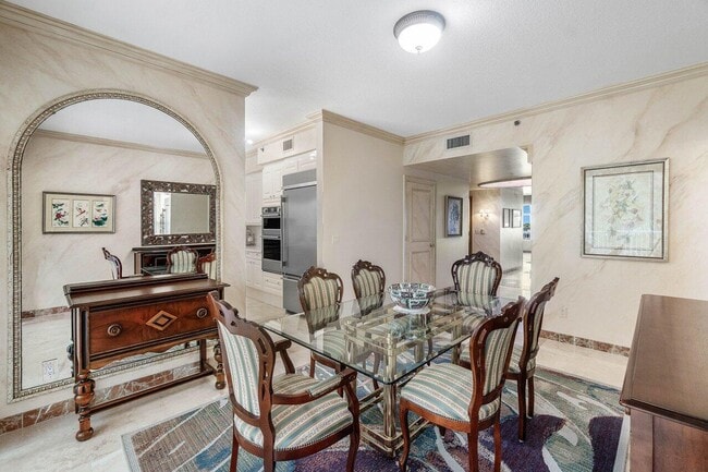 Building Photo - 3720 S Ocean Blvd