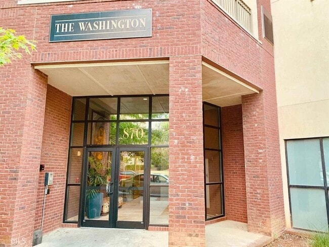Building Photo - 870 Mayson Turner Rd NW