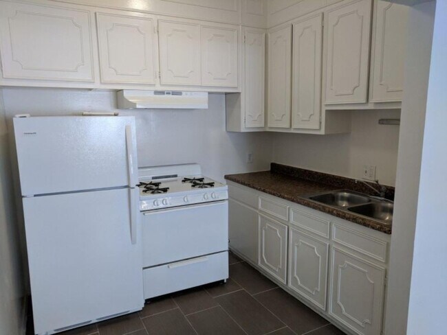 Interior Photo - 26 Westminister Avenue,