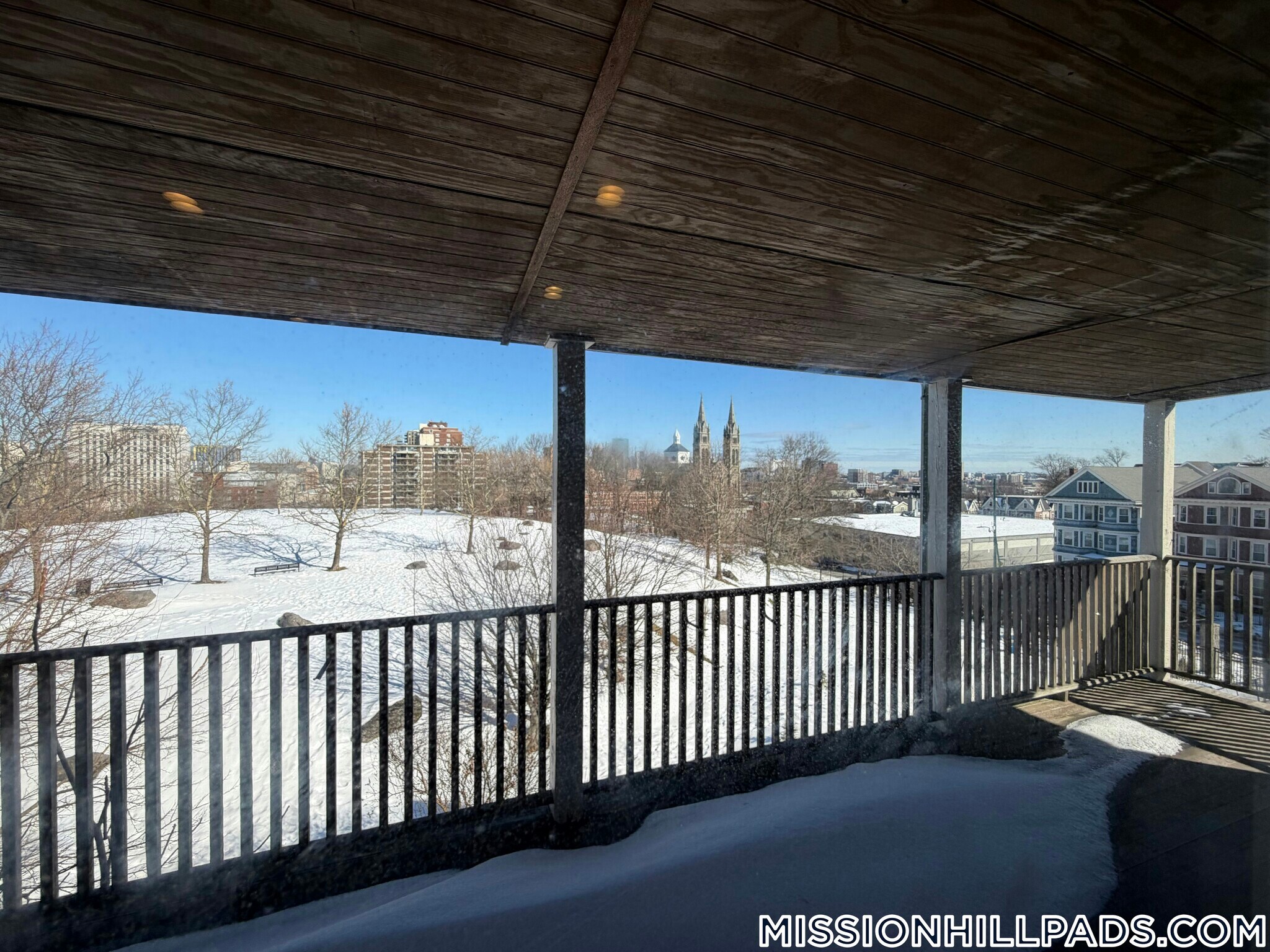 Building Photo - 100 Calumet St