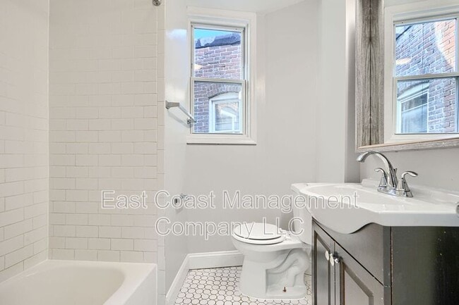 Building Photo - 1726 N Bentalou St