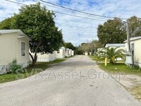 Building Photo - 950 Sidney St