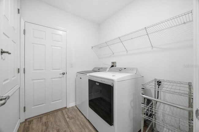 Building Photo - 446 Hamlet Lp
