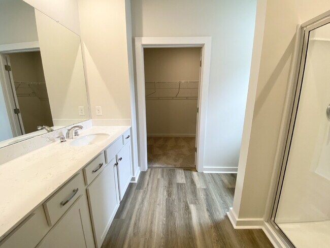 Building Photo - Brand New Single Family Home Just Minutes ...