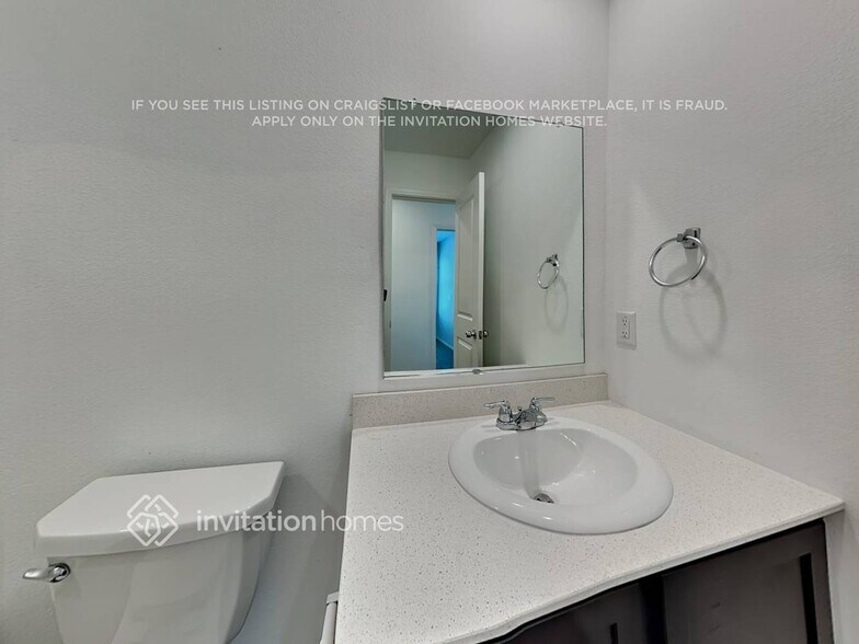 Building Photo - 121 Br Vlg Wy