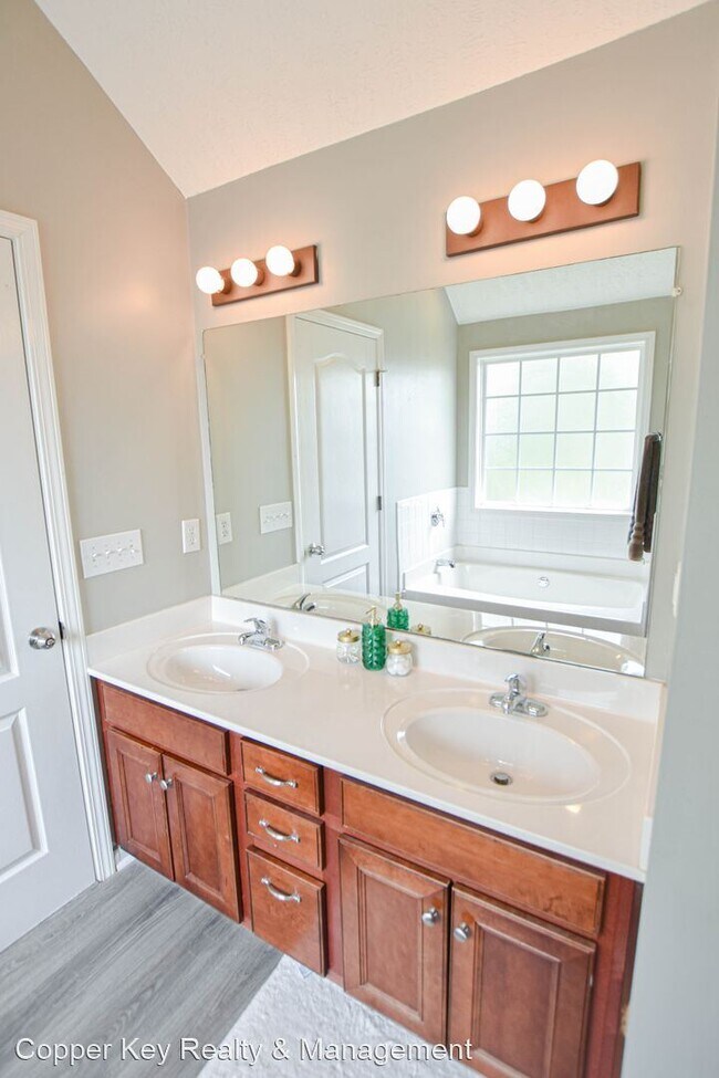 Building Photo - 3 br, 2.5 bath House - 850 Nandina Court