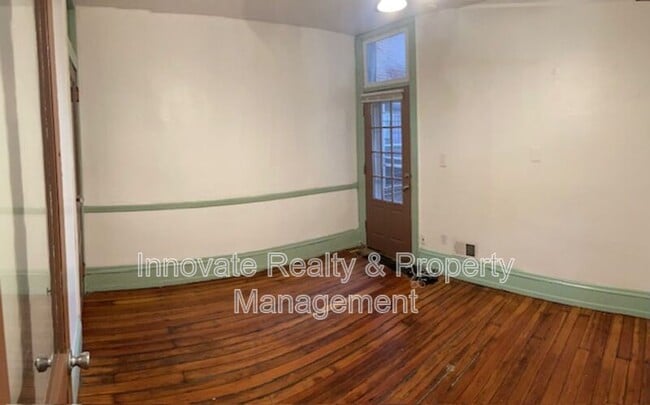 Building Photo - 4416 Locust Ave